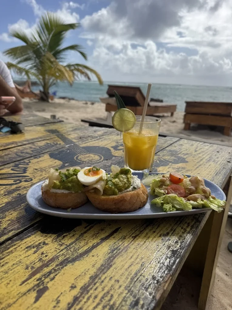 Dantana Café